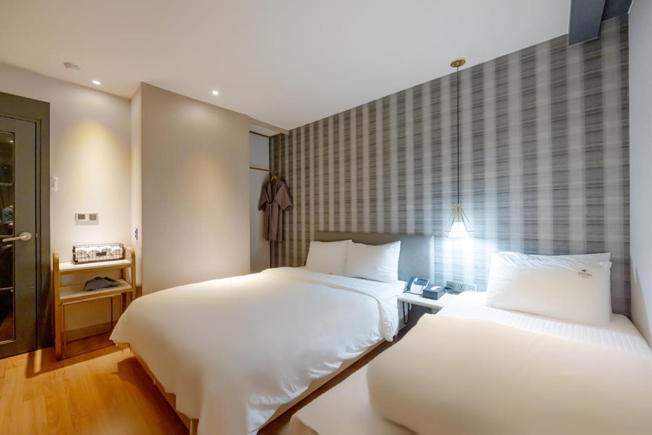 Hound Hotel Seomyeon-Beomcheon Busan Extérieur photo