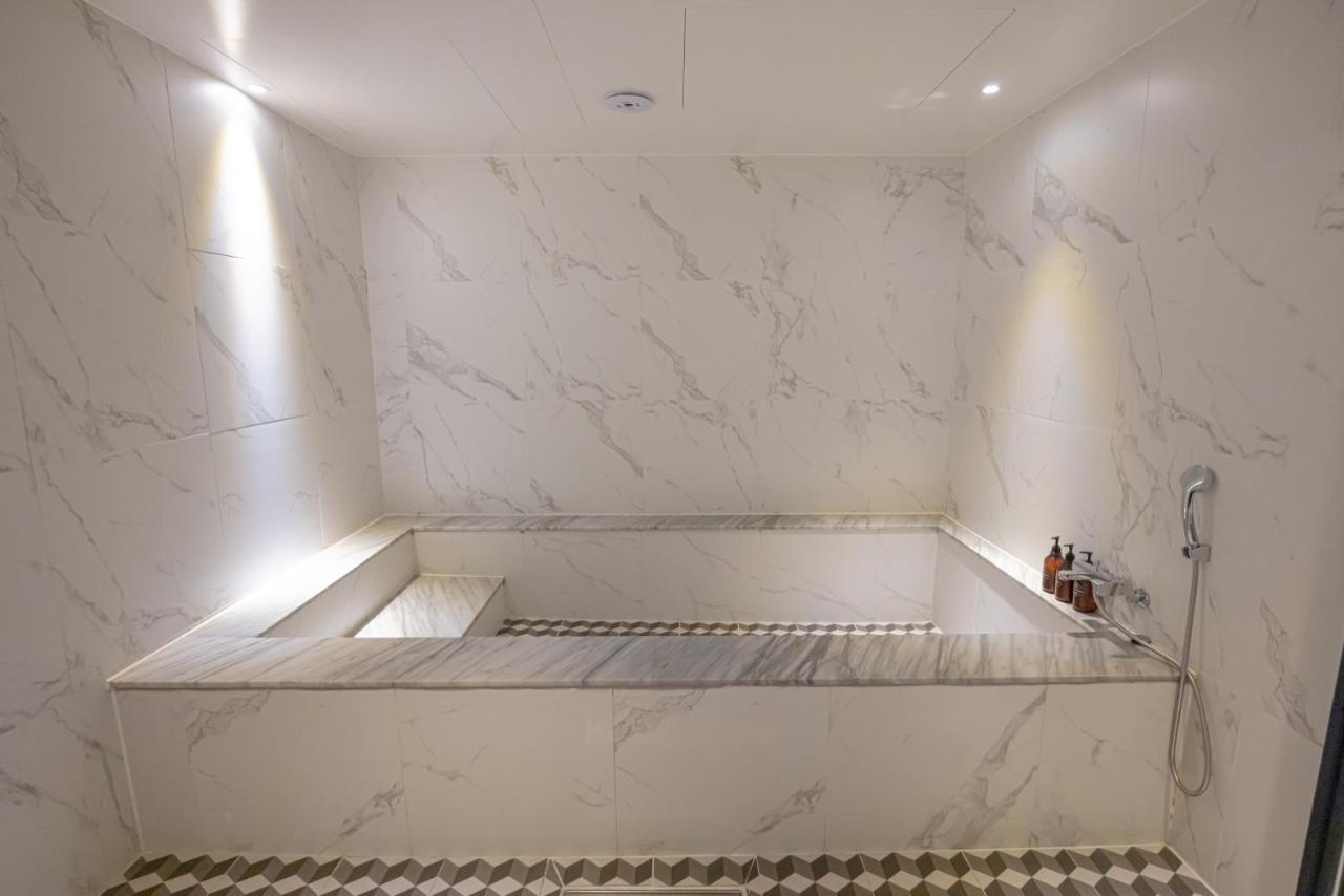 Hound Hotel Seomyeon-Beomcheon Busan Extérieur photo