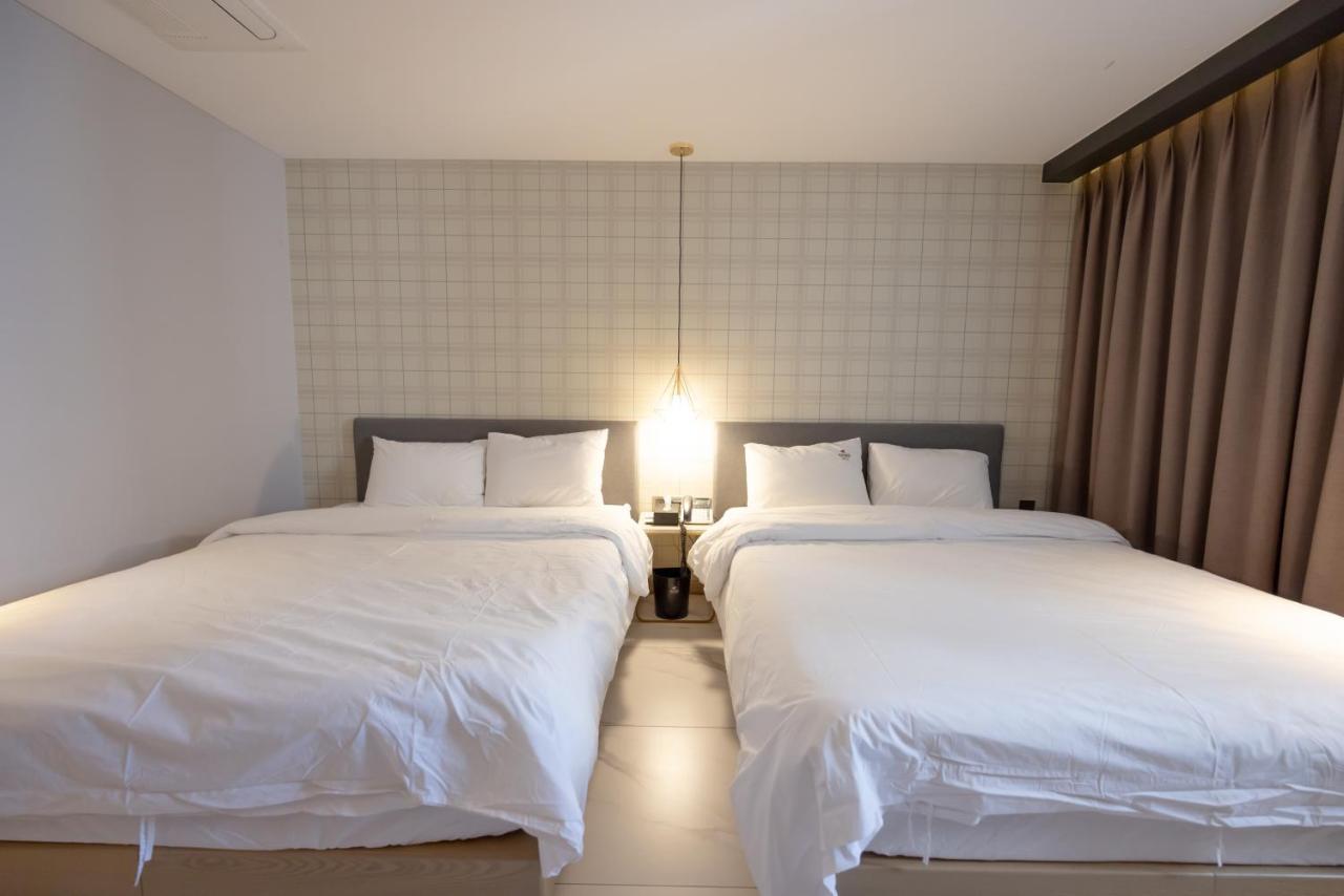 Hound Hotel Seomyeon-Beomcheon Busan Extérieur photo