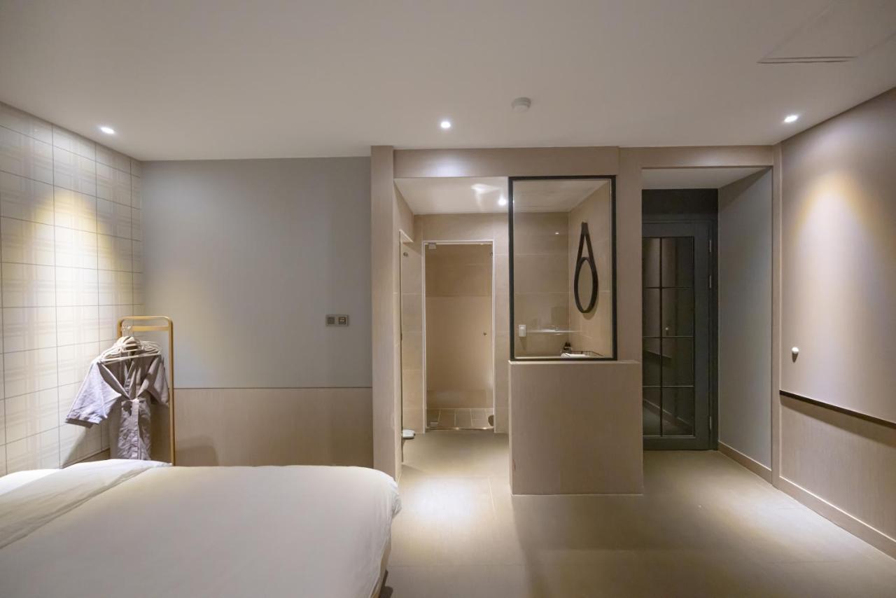 Hound Hotel Seomyeon-Beomcheon Busan Extérieur photo